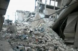 Residents of Al-Hosayniya camp complain of garbage accumulation.