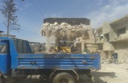 Palestine Charity carries out rubble-removal project in Khan Eshieh Camp.