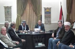 Reconciliation committee searches with Abdul Majid ways to end the crisis in Yarmouk camp