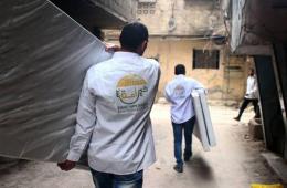 “Khair Umma” Foundation distributes its assistance to the displaced from Yarmouk camp in south Syria