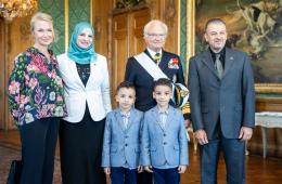 Cancer-Stricken Palestinian Child from Syria Received by Swedish King