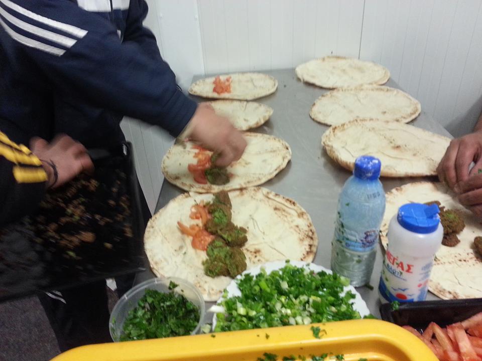 حملة الوفاء الأوروبية تواصل عملها الإنساني للاجئين في قبرص 