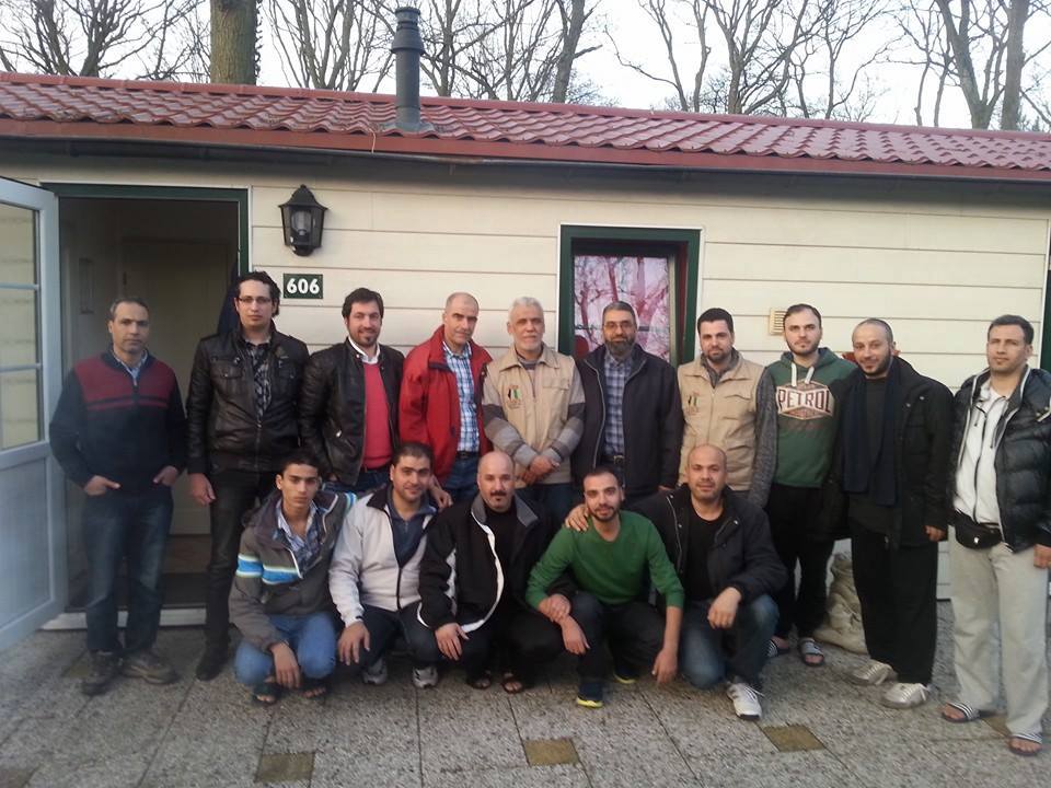 البيت الفلسطيني في هولندا ينظم زيارة لأحد مراكز اللجوء لتفقد أوضاع فلسطينيي سورية