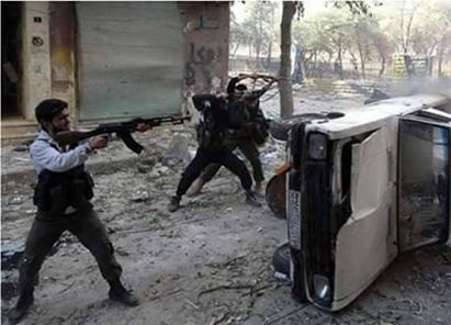 اندلاع اشتباكات عنيفة بين كتائب"أكناف بيت المقدس" و"داعش" في مخيم اليرموك