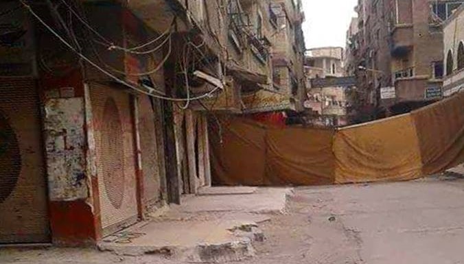  مناشدات لتحييد المدنيين والناشطين وفتح الطريق للمصابين وحالات نزوح من مناطق المواجهة بين داعش والنصرة في مخيم اليرموك