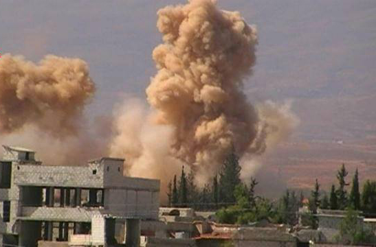 قصف مدفعي وصاروخي يستهدف مخيم حندارات بحلب 