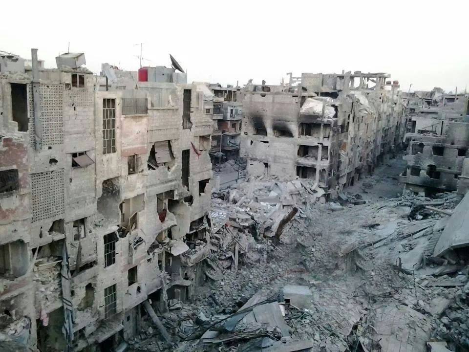 70% من مباني مخيمات درعا وحندرات والسبينة مدمرة و 40 % من مباني اليرموك متضررة