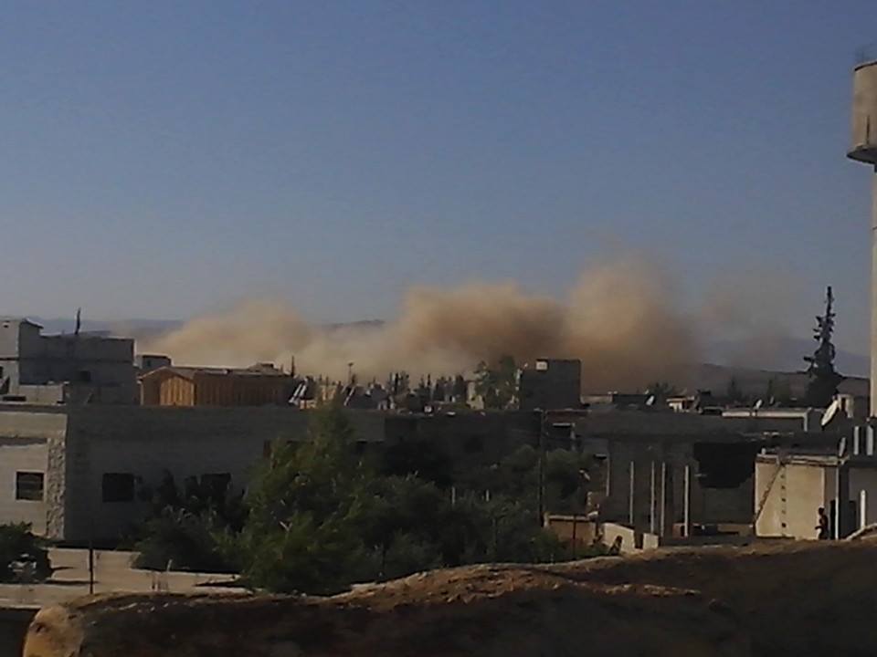 قصف عنيف يستهدف الحارة الشرقية والغربية في مخيم خان الشيح
