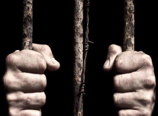 الأمن السوري يواصل اعتقال 5 لاجئين فلسطينيين بينهم أربعة من عائلة داوود ويتكتم على مصيرهم