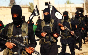 "داعش" يواصل فرض الإقامة الجبرية على ناشطي مخيم اليرموك 