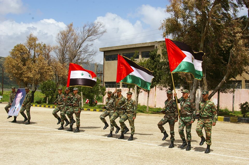 جيش التحرير الفلسطيني يعلن عن قضاء 6 من مجنّديه في البادية السورية 