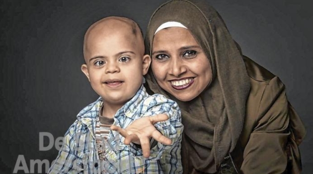 سيدة هولندية تطلق حملة تضامنية لمنع ترحيل طفل فلسطينيي سوري مريض إلى العراق 