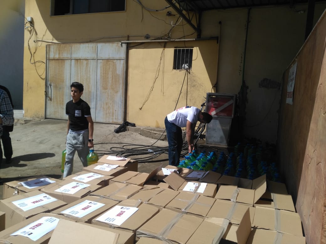 توزيع مساعدات إغاثية على عدد من العائلات الفلسطينية السورية في البقاع 