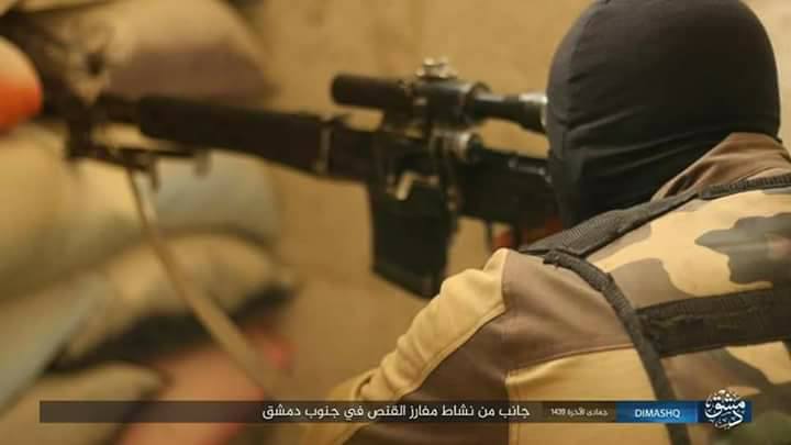 داعش يستنفر عناصره وينشر قناصته غرب مخيم اليرموك 