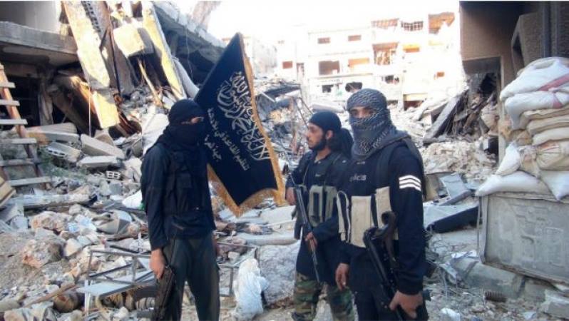 النظام يفاوض داعش للخروج من جنوب دمشق إلى منطقة حوض اليرموك بدرعا