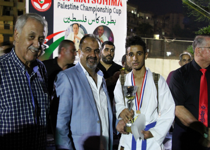 فلسطيني سوري مهجر إلى لبنان يحقق المراكز الأولى في بطولة كأس فلسطين للكاراتيه