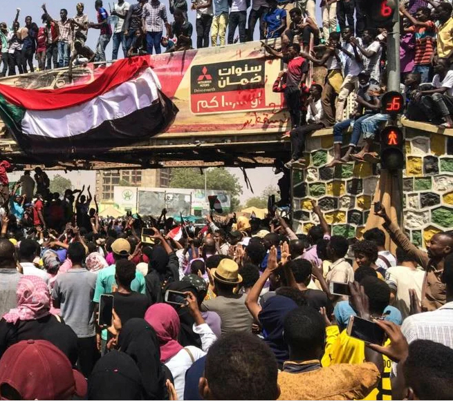 توتر الأوضاع الأمنية في السودان يضاعف معاناة الفلسطينيين من سورية