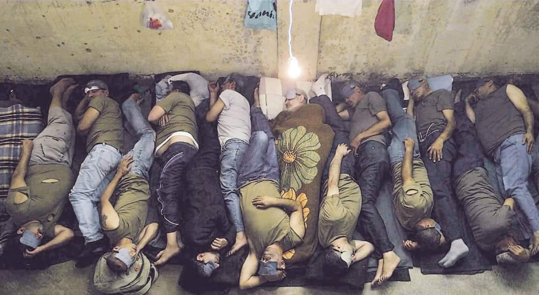 في ظل استمرار تفشي كورونا: مجموعة العمل تجدد دعوتها للإفراج عن المعتقلين في السجون السورية 