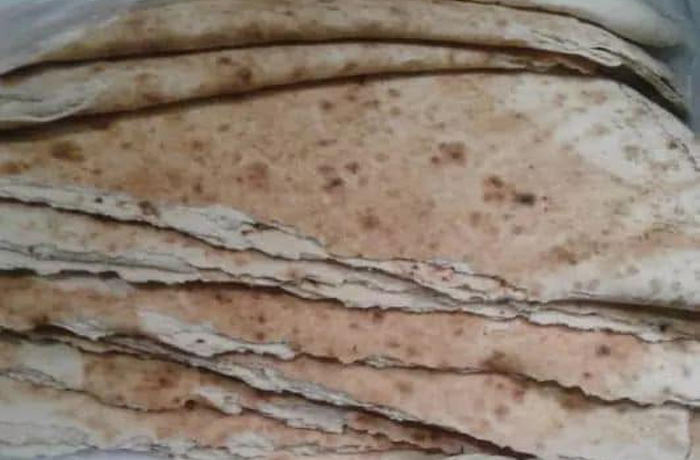 شكوى من رداءة نوعية الخبز وسوء توزيعه في مخيم سبينة