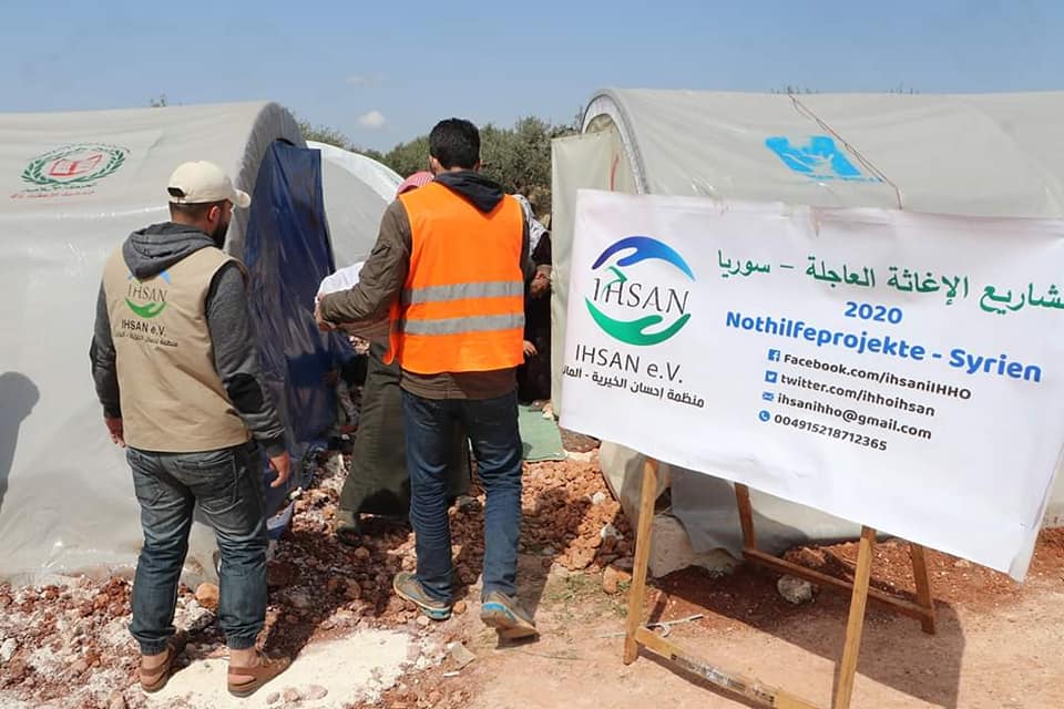 منظمة اغاثية تنهي حملتها في مخيمات الشمال السوري 