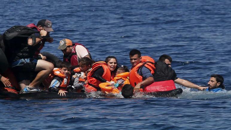 اتهامات لليونان بإعادة اللاجئين قسرياً إلى تركيا