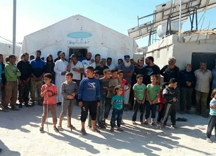 اعتصام في مخيم دير بلوط للمطالبة بإعادة فتح النقطة الطبية 
