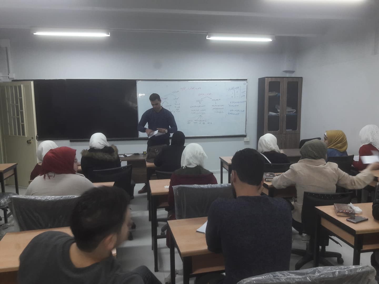 حلب.. الأونروا تعلن عن دورات تعليمية ومهنية للطلاب الفلسطينيين 