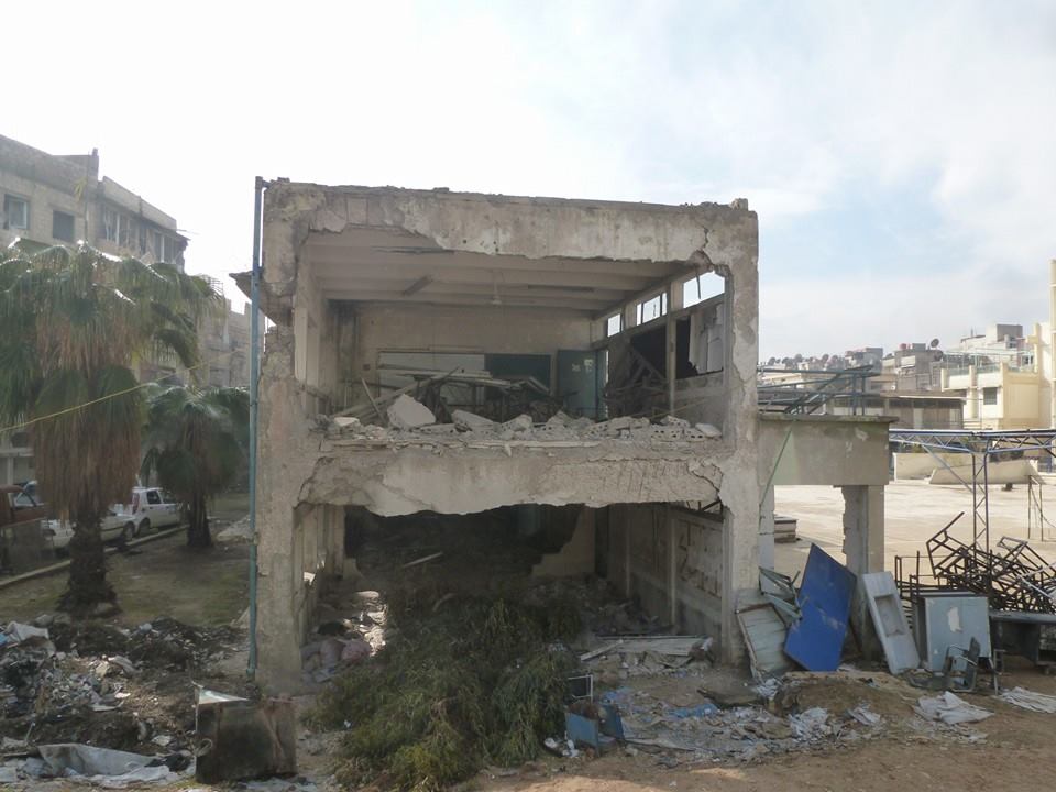 مطالب بإعادة تأهيل المدارس والمؤسسات التعليمية في مخيم اليرموك