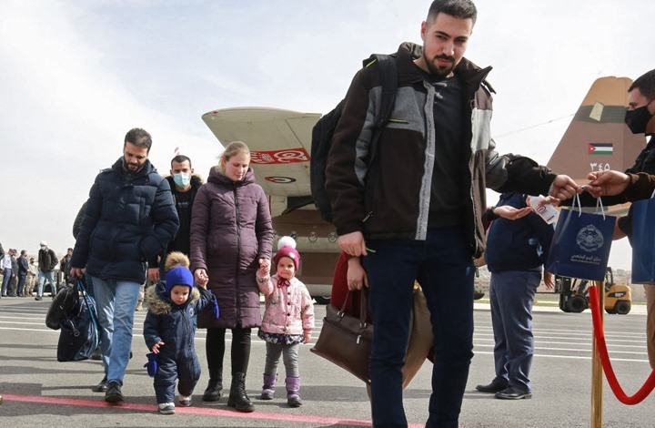 سخط بين الفلسطينيين بعد قرار الأردن السماح للأوكران دخولها دون تأشيرات