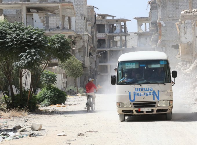 في ظل ازياد عدد الطلاب.. افتتاح أول مدرسة في مخيم اليرموك