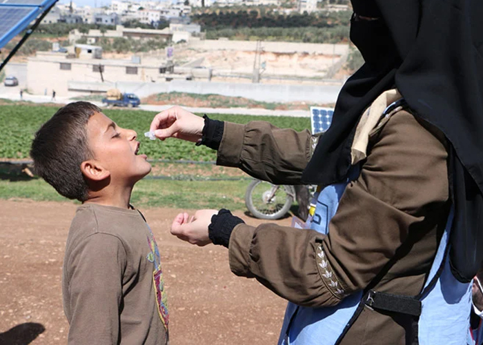 حملة تطعيم ضد الكوليرا في شمال غرب سوريا تشمل مئات اللاجئين الفلسطينيين