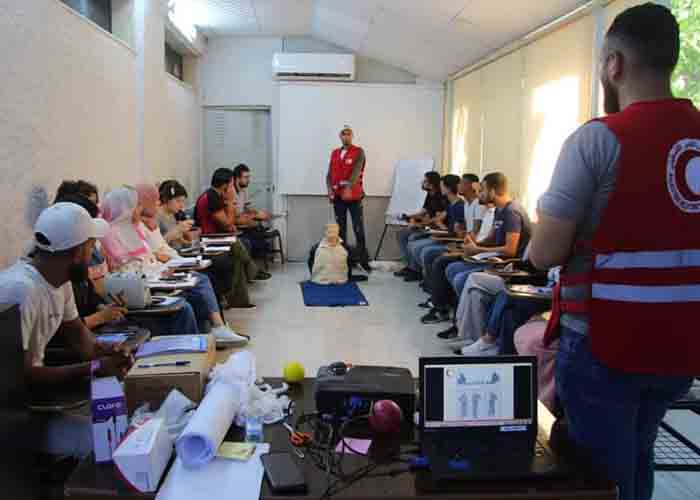 دورة تدريبية للهلال الأحمر الفلسطيني في سوريا عن الإسعافات الأولية