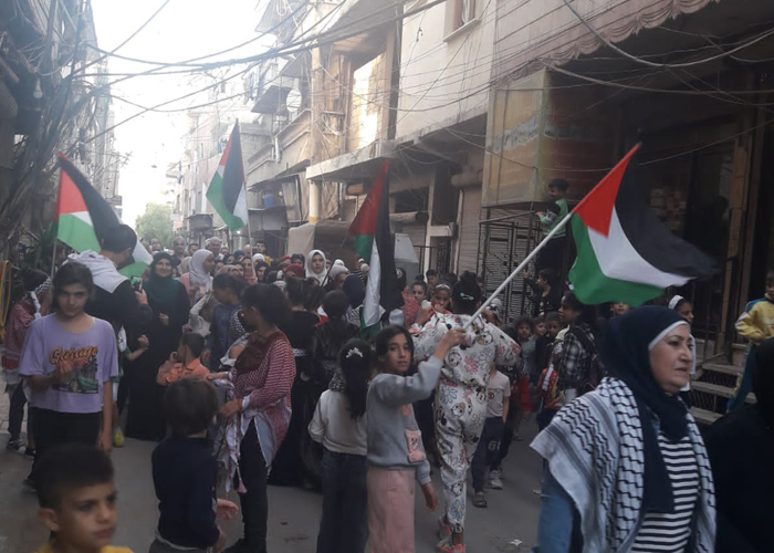 مخيم النيرب.. مسيرة نسائية دعماً لغزة وللمطالبة بوقف المجازر والإبادة والتطهير العرقي
