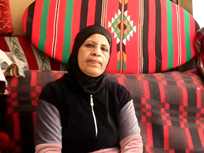 شاهد: فلسطينية سورية تروي معاناتها في عيد الأم وتوجه رسالة تضامن إلى نساء غزة 