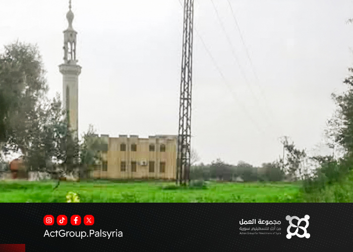 عائلة أبو جعادة الفلسطينية في قرية معرية الحدودية بدرعا   