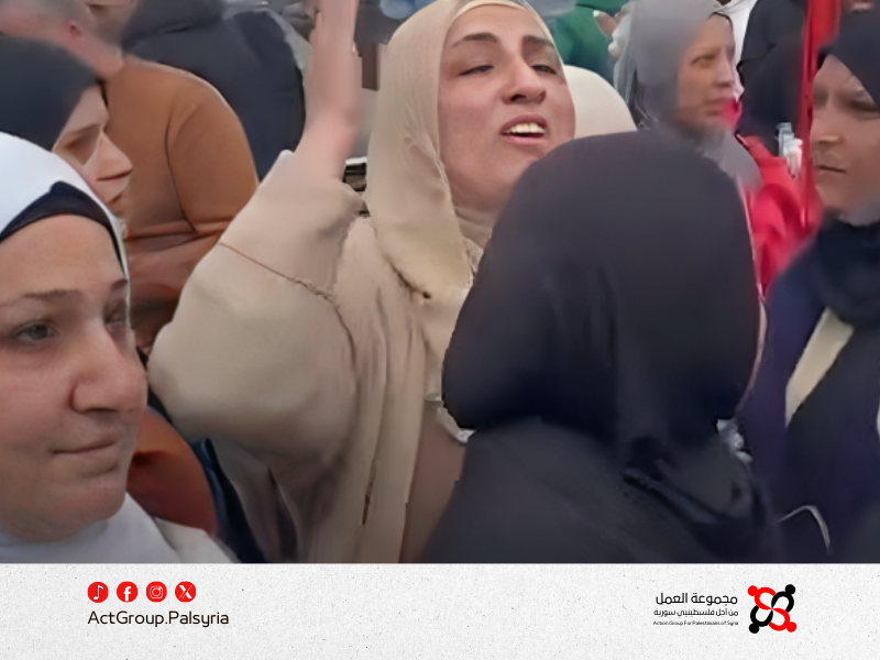 محتجات فلسطينيات يعتصمن أمام مقر الأونروا في بيروت للمطالبة بحقوق التوظيف والمساعدات