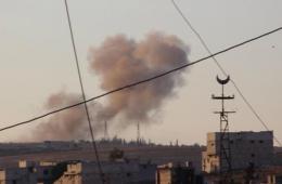 انفجاران يهزان أرجاء مخيم خان الشيح نتيجة الغارات الجوية على المناطق المتاخمة له. 