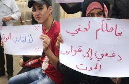 فلسطينو سورية في لبنان يصعدون من خطواتهم الاجتجاجية بمنعهم دخول وخروج موظفي الأونروا إلى مخيمات الشمال 