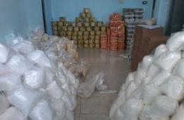 هيئة فلسطين الخيرية توزع 100 سلة غذائية على أبناء المزيريب جنوب سورية