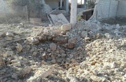 قصف بالبراميل المتفجرة يستهدف محيط مخيم خان الشيح وأضراره تطال منازل المخيم 