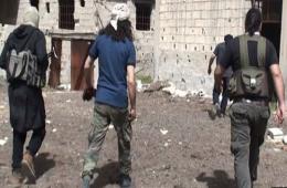 استمرار الاشتباكات بين "داعش" و"النصرة" في مخيم اليرموك لليوم (43) على التوالي 