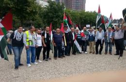 فلسطينيو سورية في هولندا يشاركون بحملة "نتنياهو لا أهلاً ولا سهلا" 