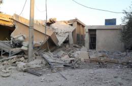 قصف جوي يستهدف منازل المدنيين ومركز تعليمي تابع للأونروا في مخيم خان الشيح 