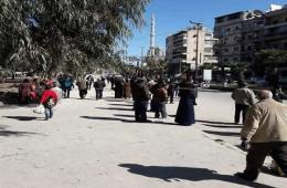 أزمة مواصلات خانقة يشتكي منها أهالي مخيم النيرب في حلب