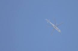 الطيران المروحي يقصف مخيم درعا بالبراميل المتفجرة