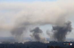 قصف جوي وصاروخي مكثّف يستهدف مخيم درعا وحي طريق السد 