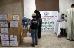توزيع وجبات سحور على العائلات الفلسطينية جنوب دمشق