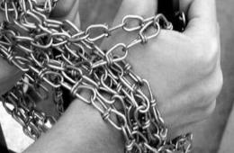 أنباء عن اعتقال النظام لعدد من المسنين من أهالي مخيم اليرموك