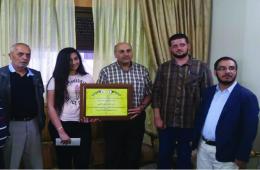 الخيرية ورابطة فلسطين الطلابية تكرمان الطالبتين الفلسطينيتين المتفوقتين بشهادة التعليم الأساسي في سورية