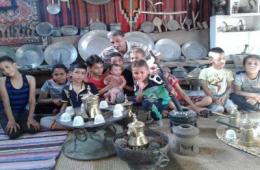 فلسطيني يحوّل منزله في مخيم جرمانا إلى بيت للتراث الفلسطيني 